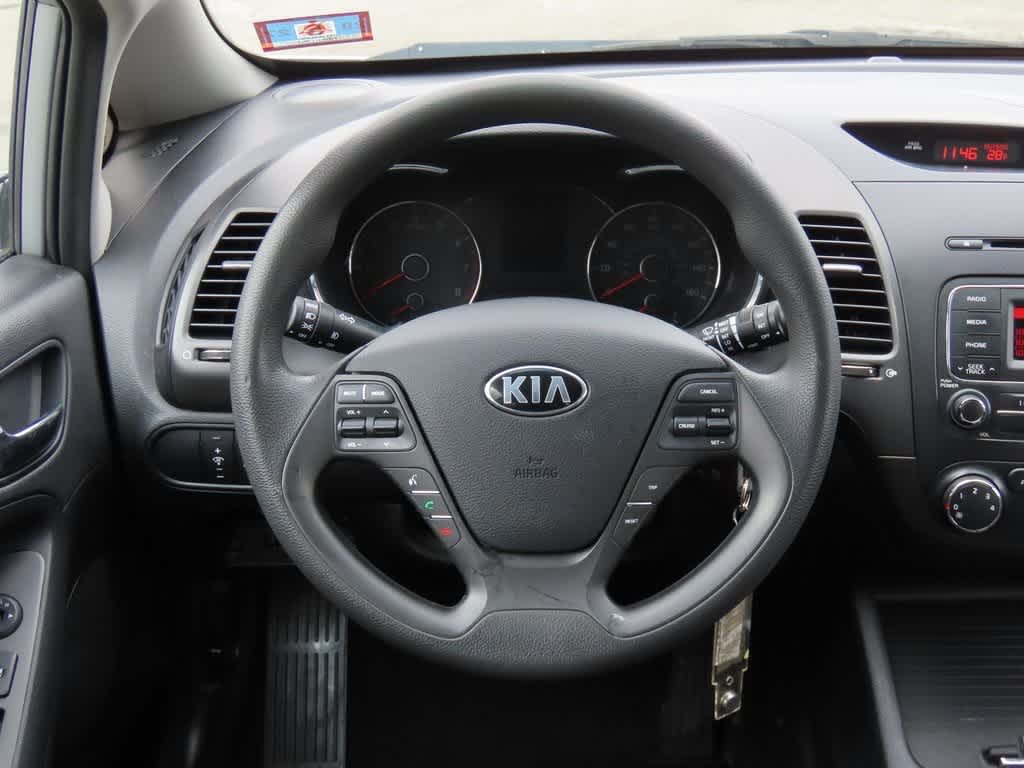 2016 Kia Forte 5-Door LX