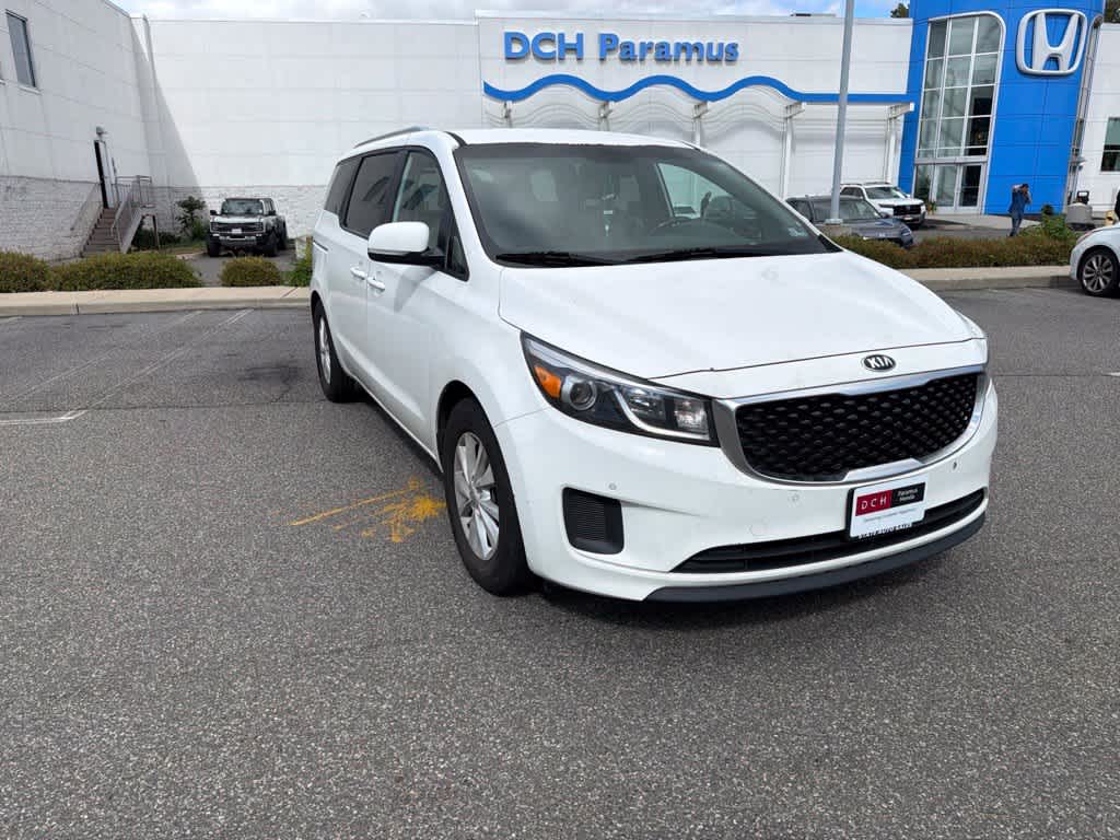 2017 Kia Sedona LX