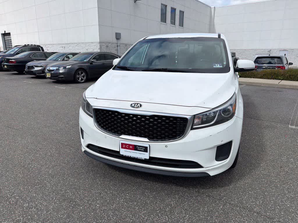 2017 Kia Sedona LX