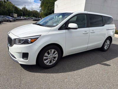 2017 Kia Sedona LX