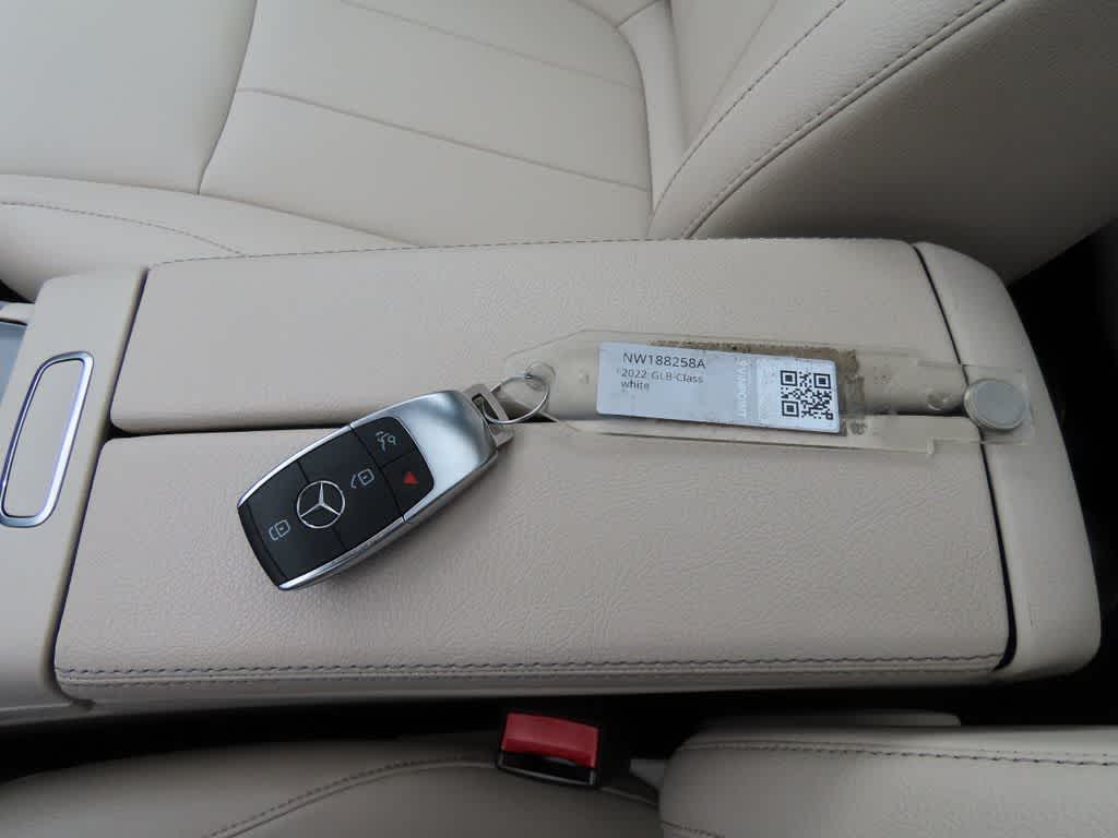 2022 Mercedes-Benz GLB 250 GLB 250