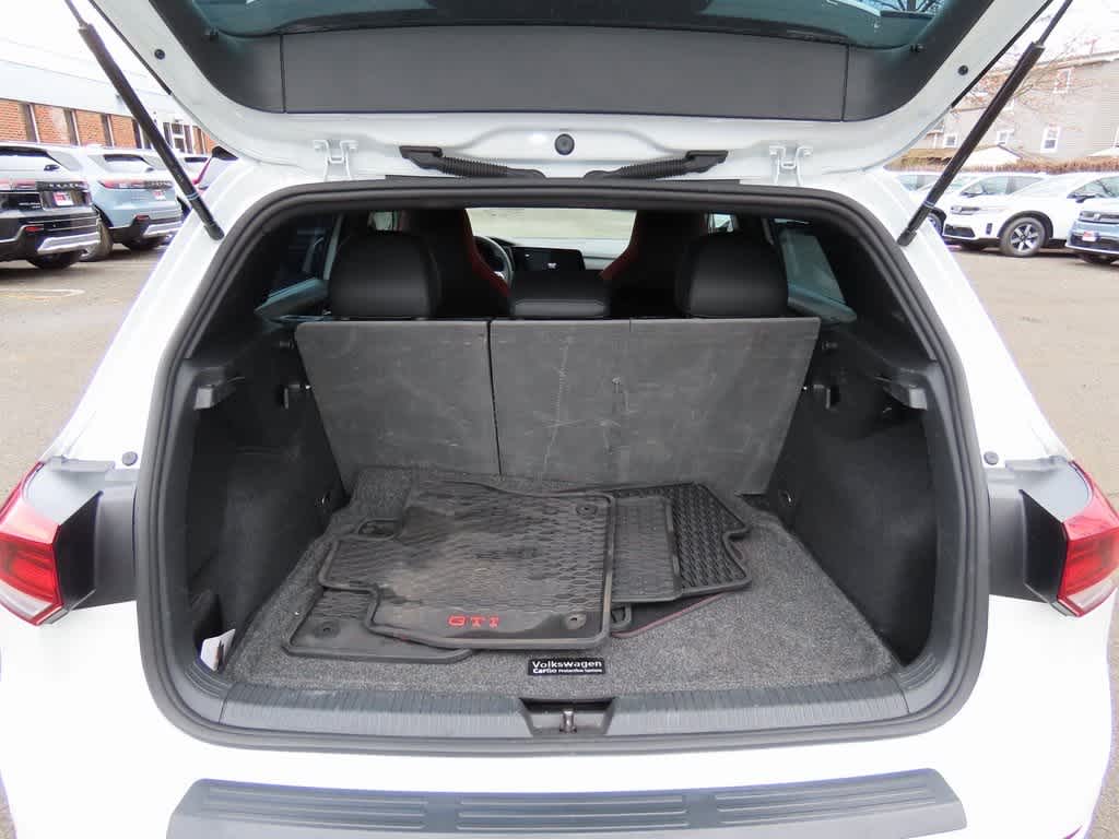 2024 Volkswagen Golf GTI Autobahn