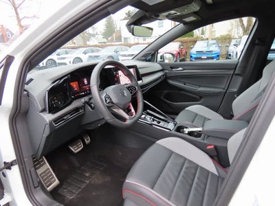 2024 Volkswagen Golf GTI Autobahn