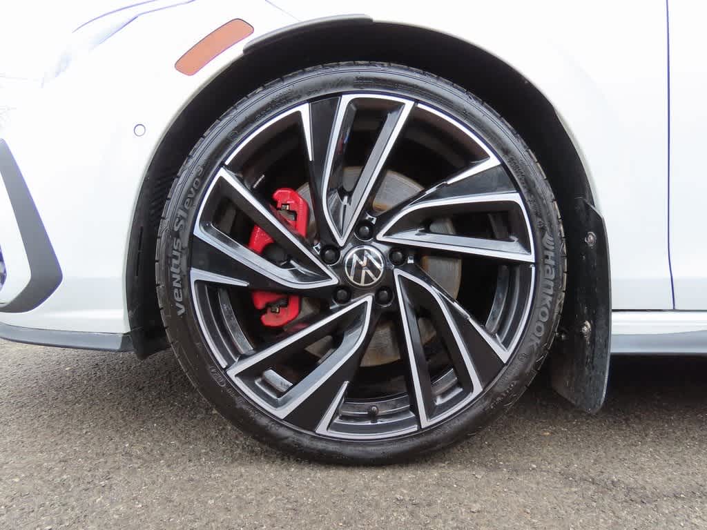 2024 Volkswagen Golf GTI Autobahn